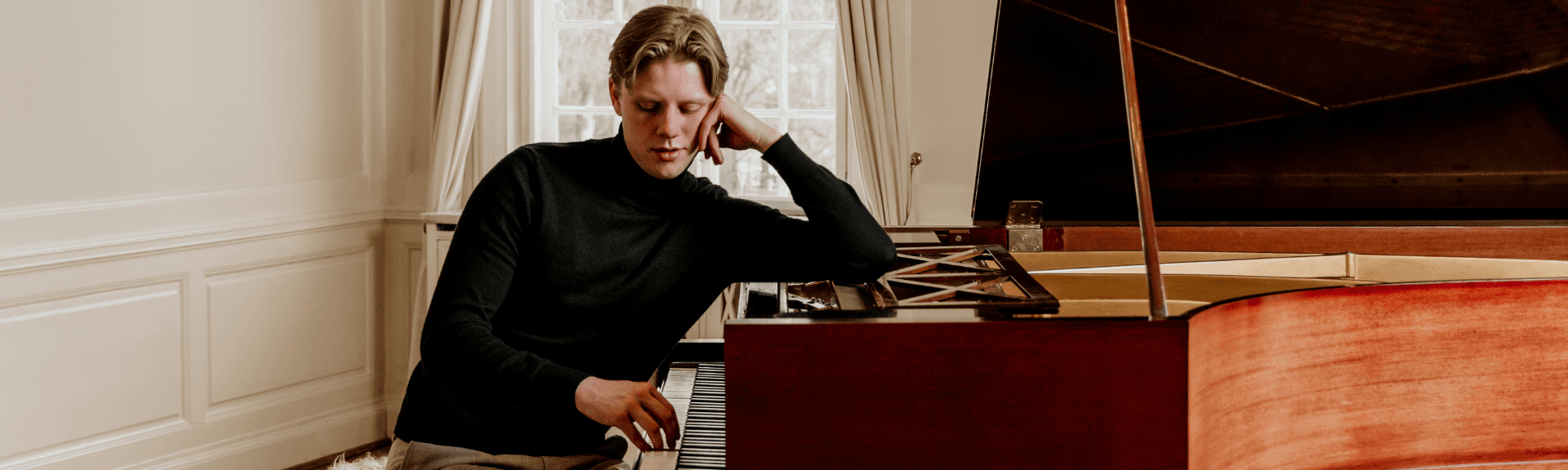 Velkomin heim | Benjamín Gísli Einarsson