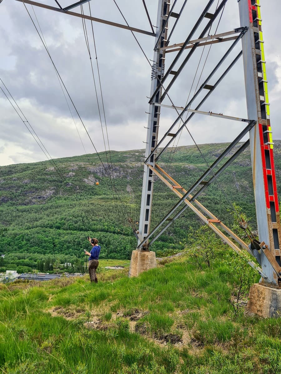 SKULKESKOLEN - Energy Infrastructure Hike in Burkelandsfjellet with Ase Brunborg Lie