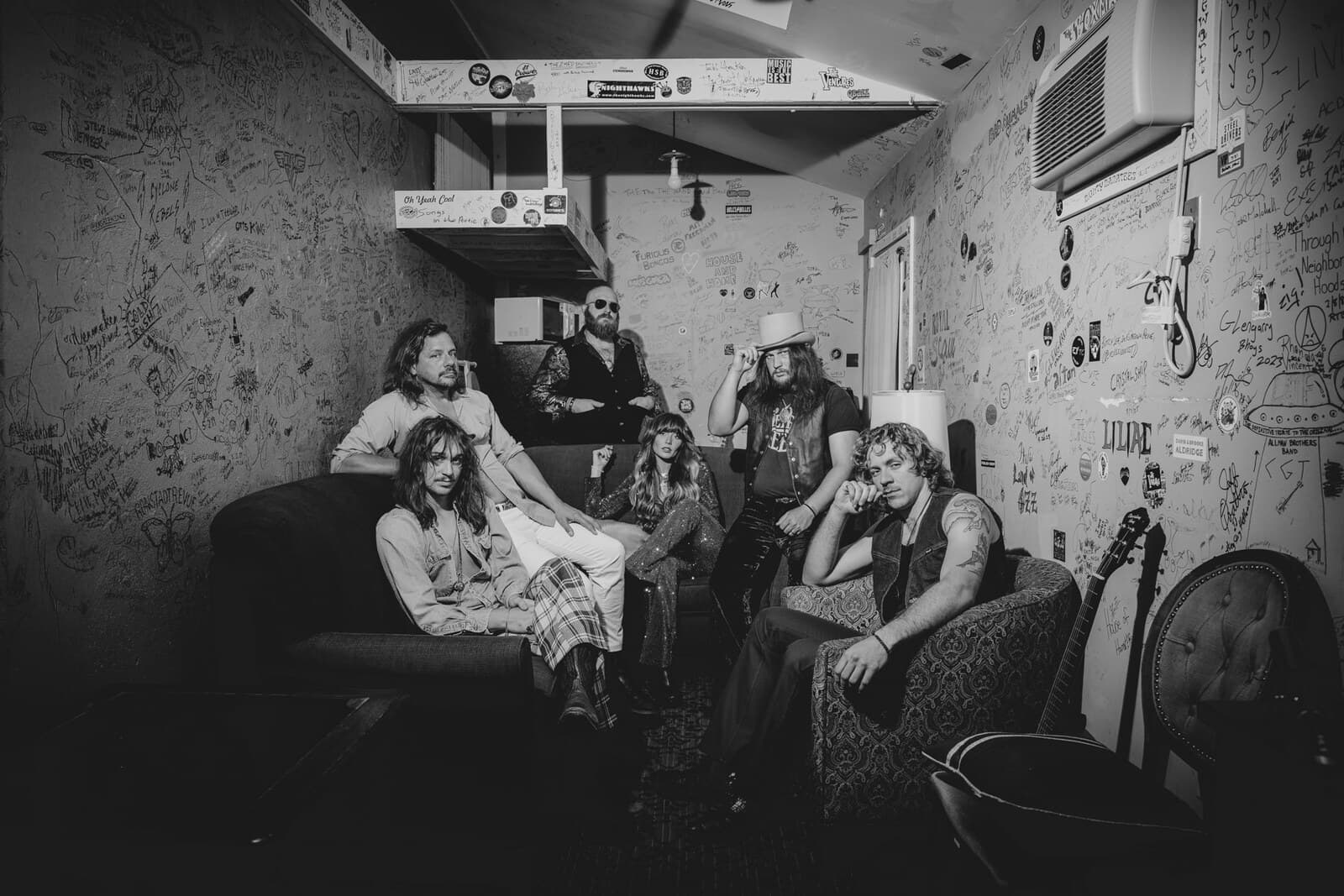 PARKER BARROW – SOUTHERN ROCK, SOUL & ATTITUDE