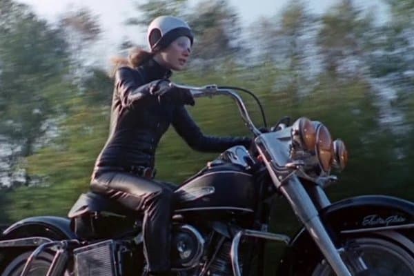 The Girl on a Motorcycle — Marianne Faithfull er den titulære jenta i denne praktfulle og fargesprakende godbiten fra britisk 60-tallsfilm.